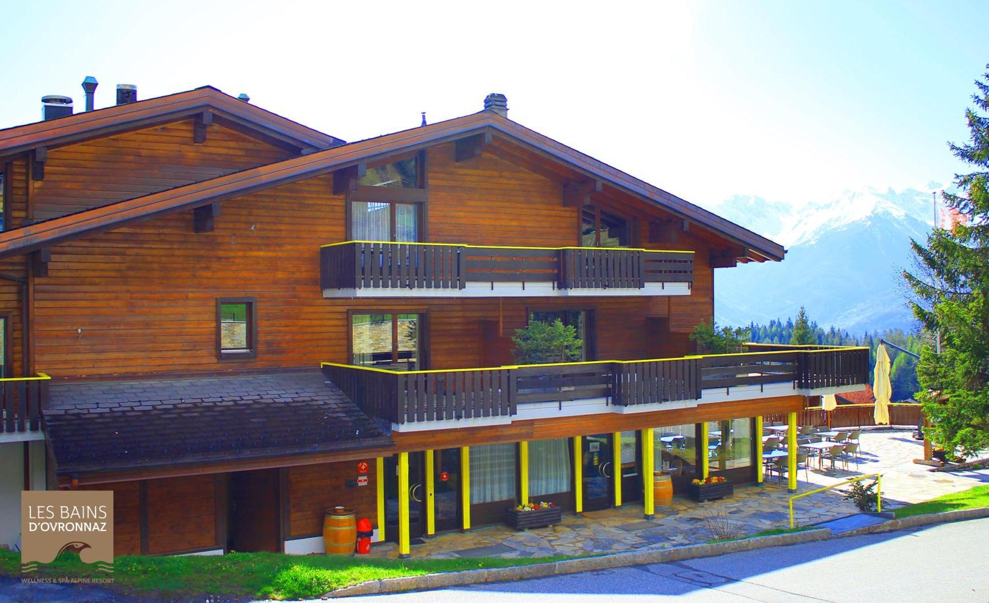 Hostellerie De L'Ardeve Овроназ Екстериор снимка
